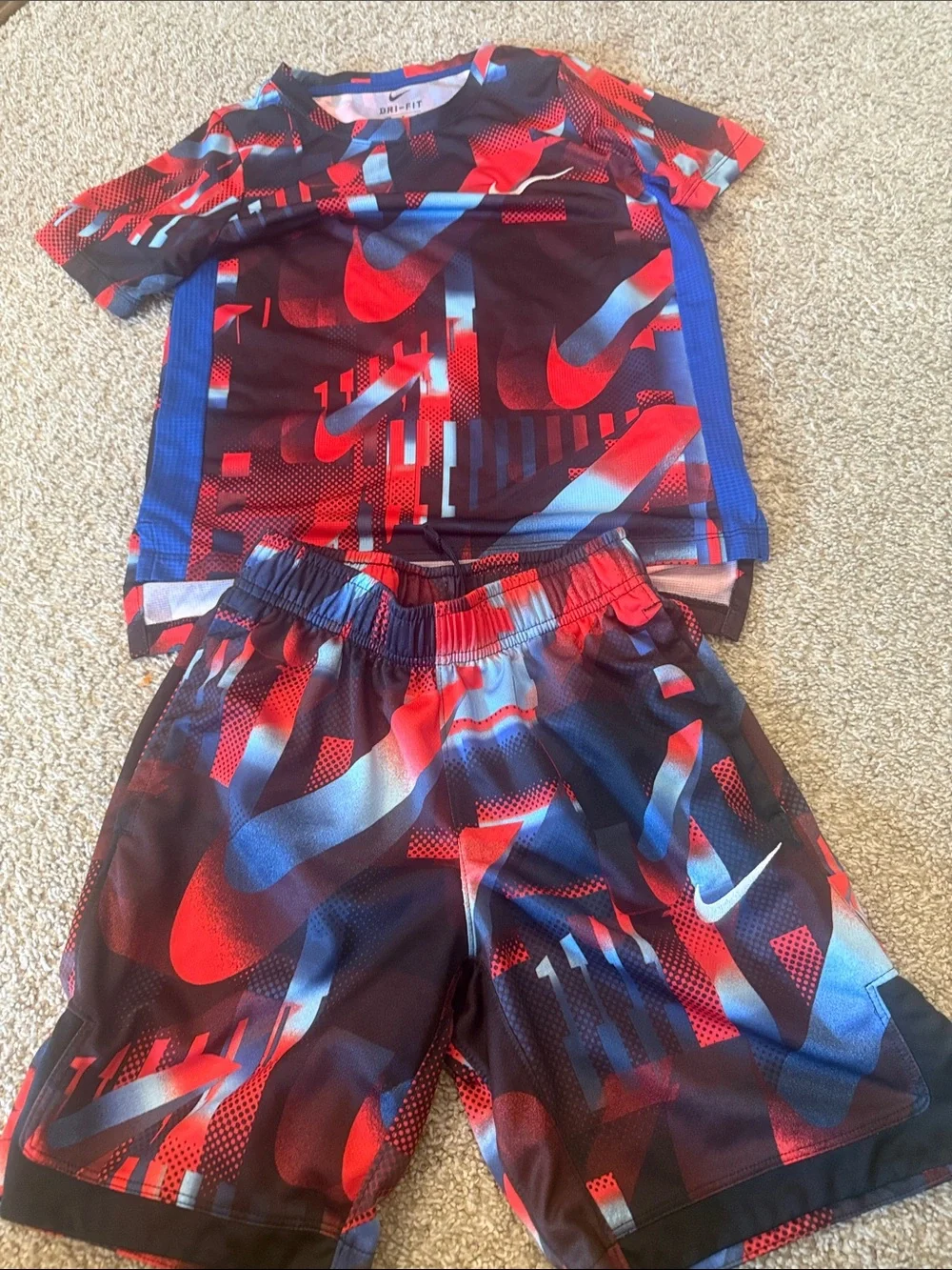 Nike Red, Blue & Black Boys Athletic Tee and Shorts Set size S